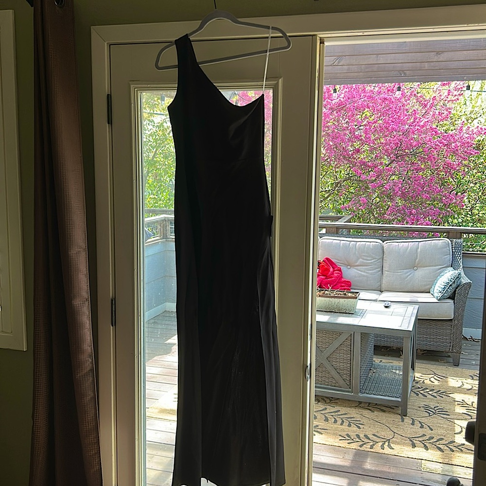 LuLu’s long black dress